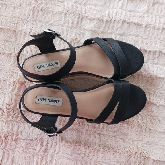 Steve Madden Platform Sandals Size 9.5M Black Leather Open Toe Chunky Strappy - Picture 3 of 7
